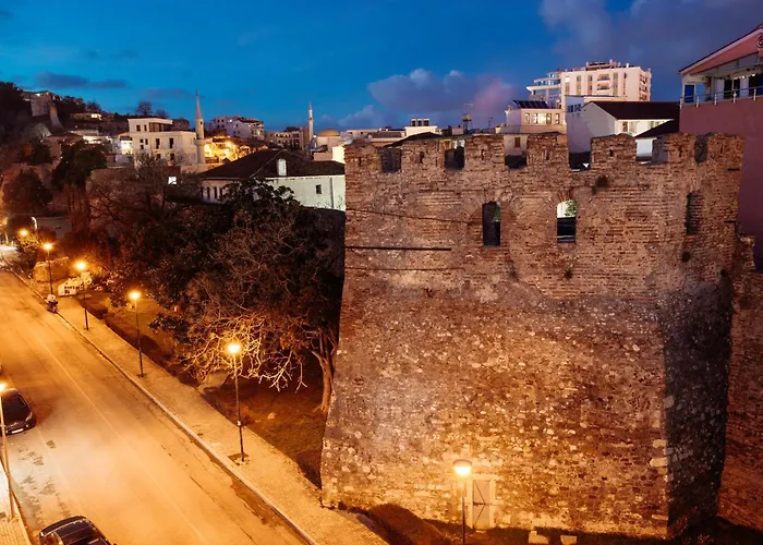 Super In The Ancient Amphitheater Durrës