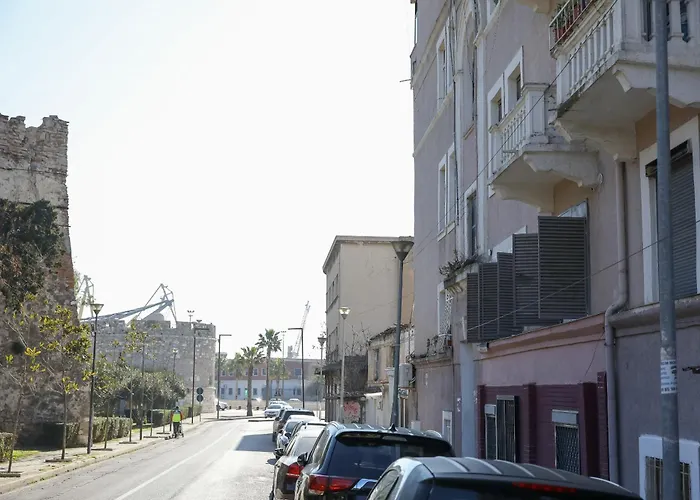 Super In The Ancient Amphitheater Apartment