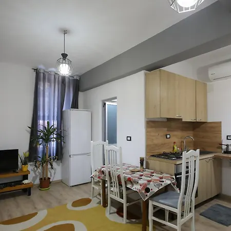Apartment Super In The Ancient Roman Amphitheater Durrës